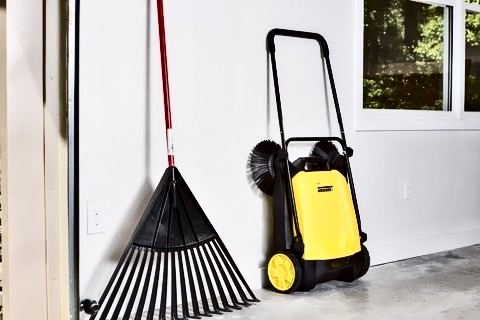 Industrial Fuller Brush S650 Outdoor Floor Sweeper